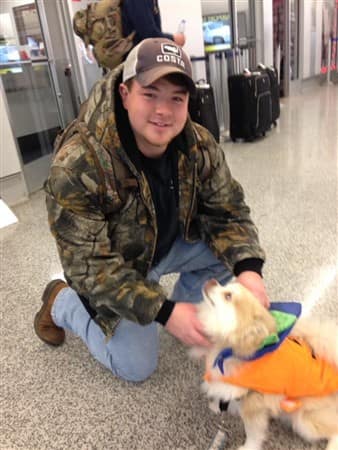 airport-therapy-dog